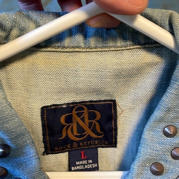 Edgy Studded Denim Vest LG Rock & Republic Blue Grunge Punk Alt Costume Street - Picture 13 of 16